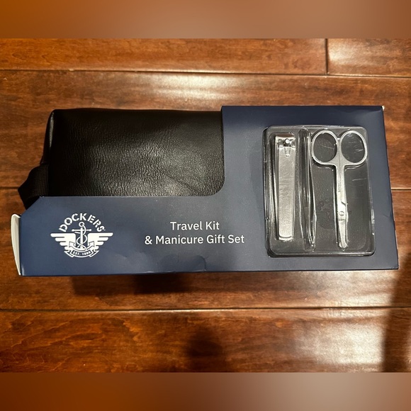 Brand New Docket Travel Kit and Manicure Gift Set - Picture 4 of 4